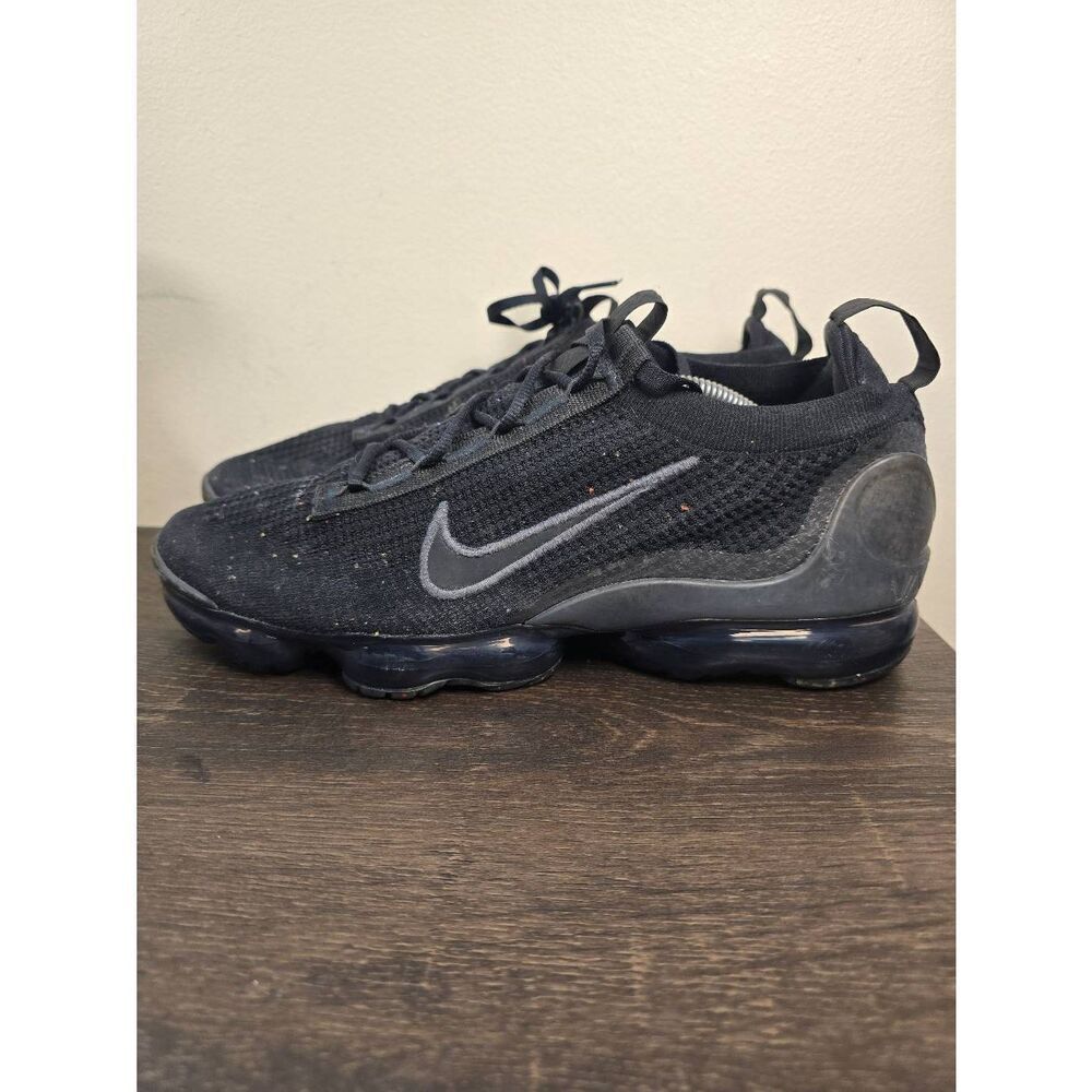 Nike Air VaporMax Flyknit Running Shoes Men's Size 13 Triple Black Anthracite